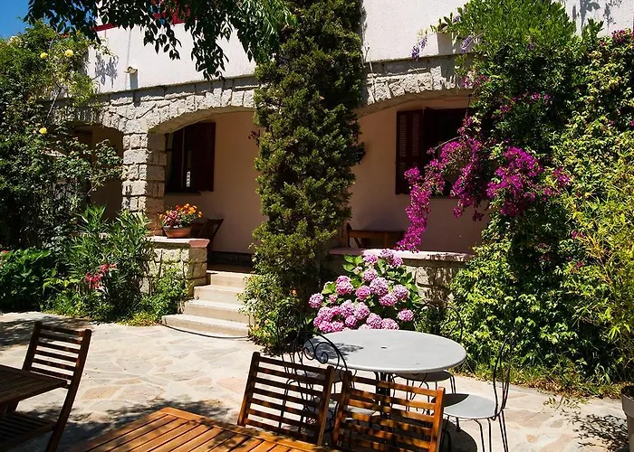 Oda ve Kahvaltı I Casilari